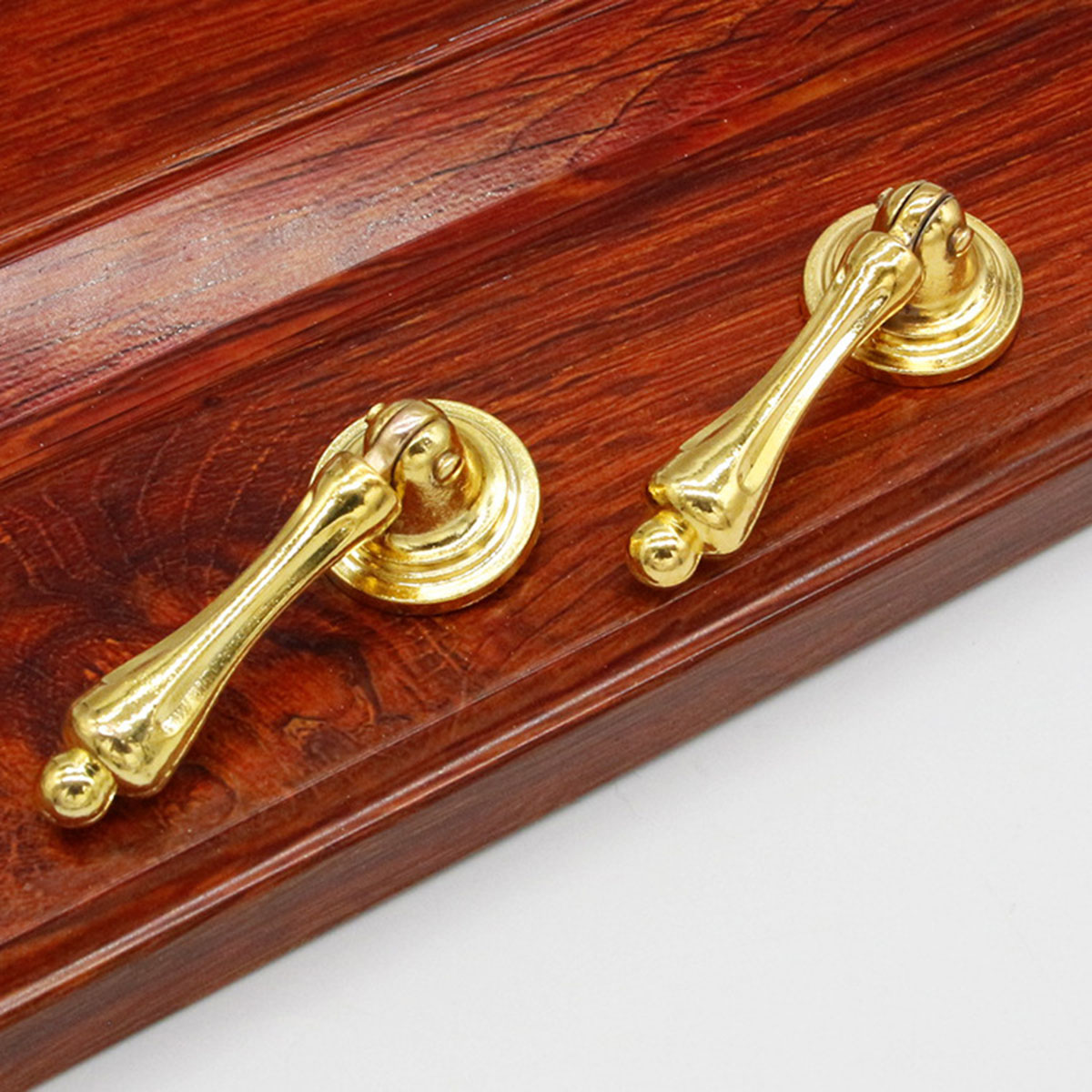 Used Furniture Hardware - 1pc- Elegant kitchen cabinet handles, drawer